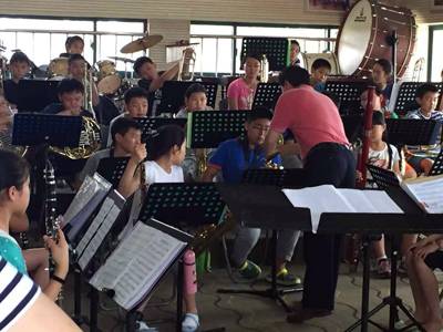 平博88示范乐团青岛嘉峪关小学管乐团大师班活动成功举办