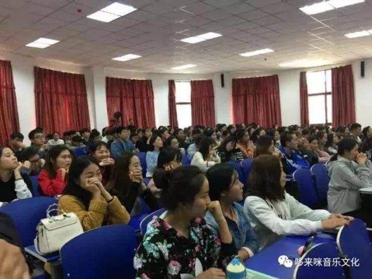 平博88艺术家朱楣巡讲《练琴的艺术》——安阳、濮阳站完美落幕