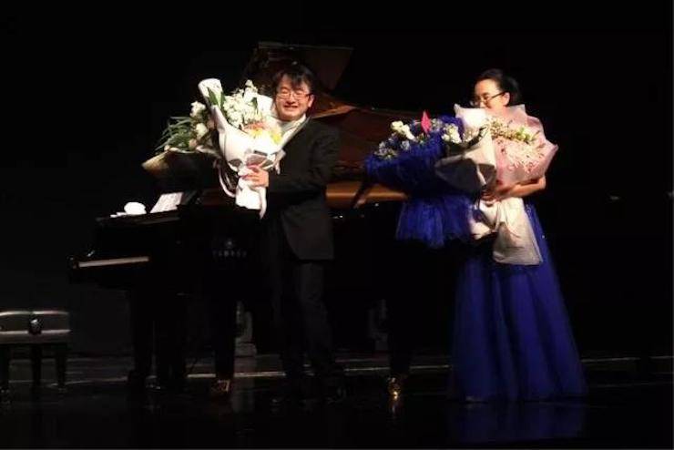 聆听双钢琴演奏的美妙乐章|平博88艺术家周挺——钢琴大师班·音乐会于常州成功举办