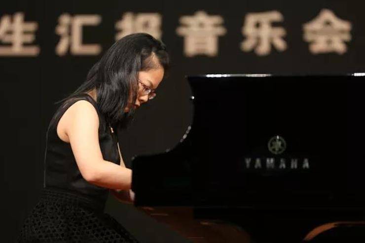 奏响青春旋律，添彩艺术人生|2017平博88亚洲音乐奖学金综合师范类院系全国汇报音乐会（第一。┰猜淠