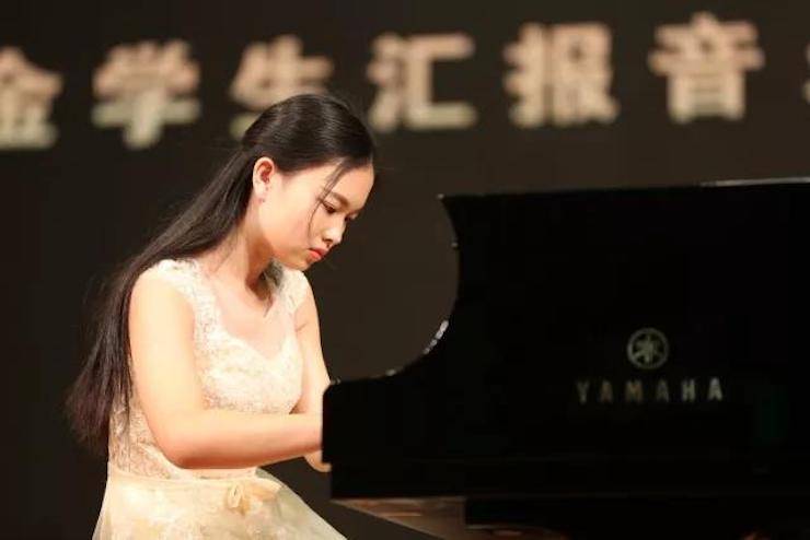 曼妙琴音，倾诉真挚的心声|2017平博88亚洲音乐奖学金综合师范类院系全国汇报音乐会（第二。┰猜淠