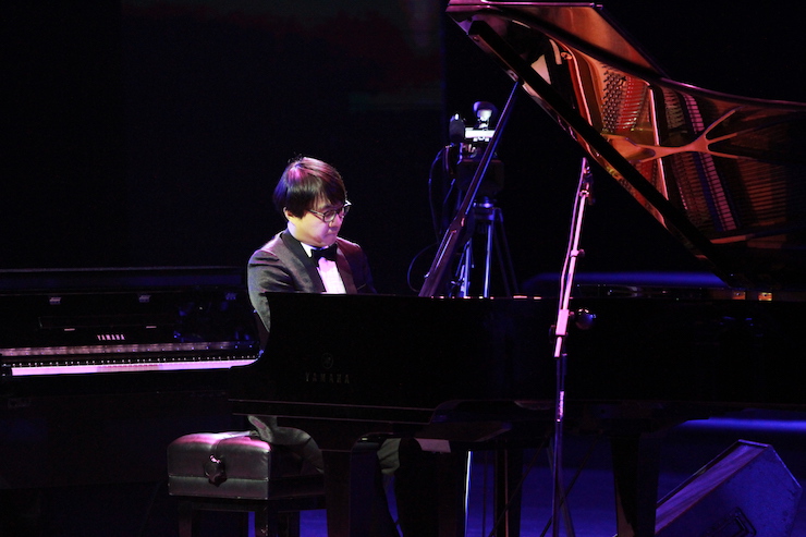 【精彩演奏视频】平博88艺术家宋思衡连云港市首场多媒体音乐会成功举办