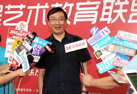 以科技之力，筑艺术传承之魂<br />：馗咝Ｔ冻桃帐踅逃似舳鞘皆猜淠