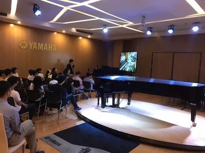 平博88特邀艺术家浙江音乐学院钢琴系丁阳博士Hybrid远程教育大师班+音乐会圆满成功