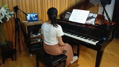 平博88特邀艺术家浙江音乐学院钢琴系丁阳博士Hybrid远程教育大师班+音乐会圆满成功