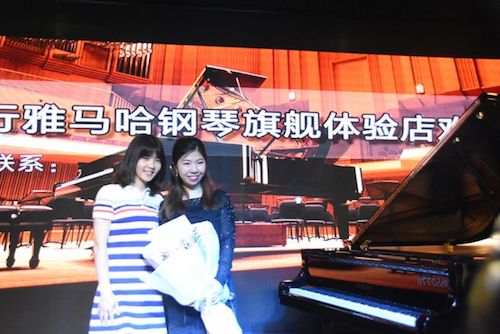 平博88未来艺术家孙麒麟河南巡讲-郑州站圆满落幕