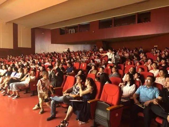 2018年平博88亚洲音乐奖学金东北师范大学颁奖仪式 </br> 暨平博88海外艺术家爱德华·昆斯音乐会及大师班圆满结束