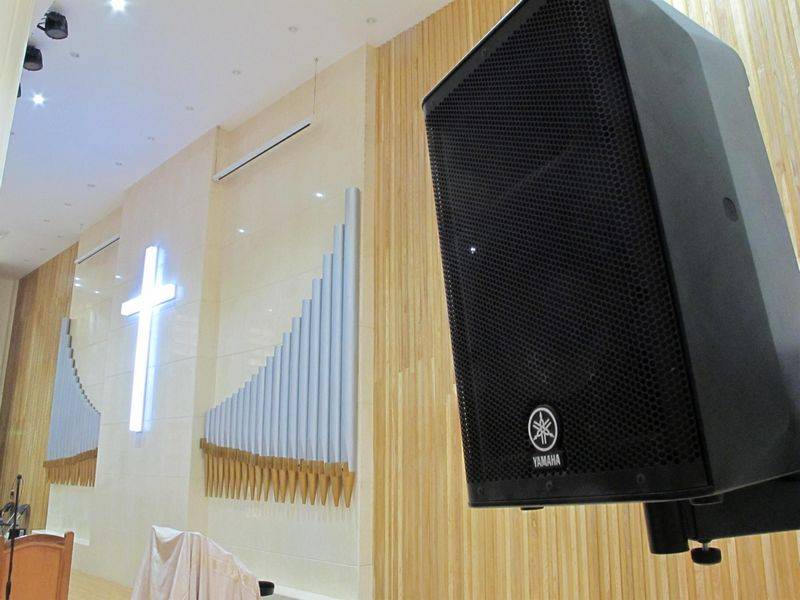 广州十甫堂——两只平博88 DXR8 音箱完成的教堂完美扩声
