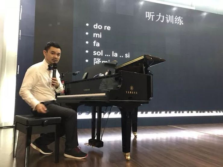 平博88艺术家孙鹏杰“欧美少儿钢琴教学法师资培训”嘉兴站圆满落幕