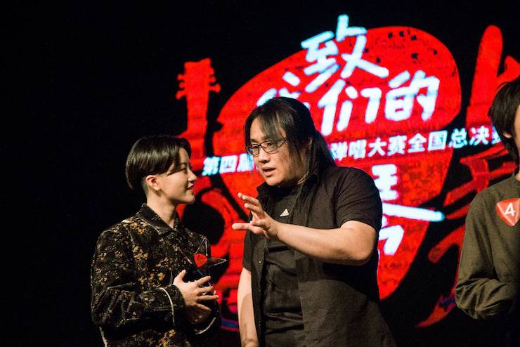 第四届“平博88吉他女声弹唱大赛”总冠军出炉<br />温格夺冠，董冬冬担任评委
