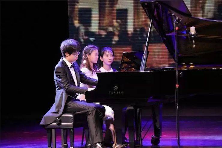 徐子松、于嘉艺
