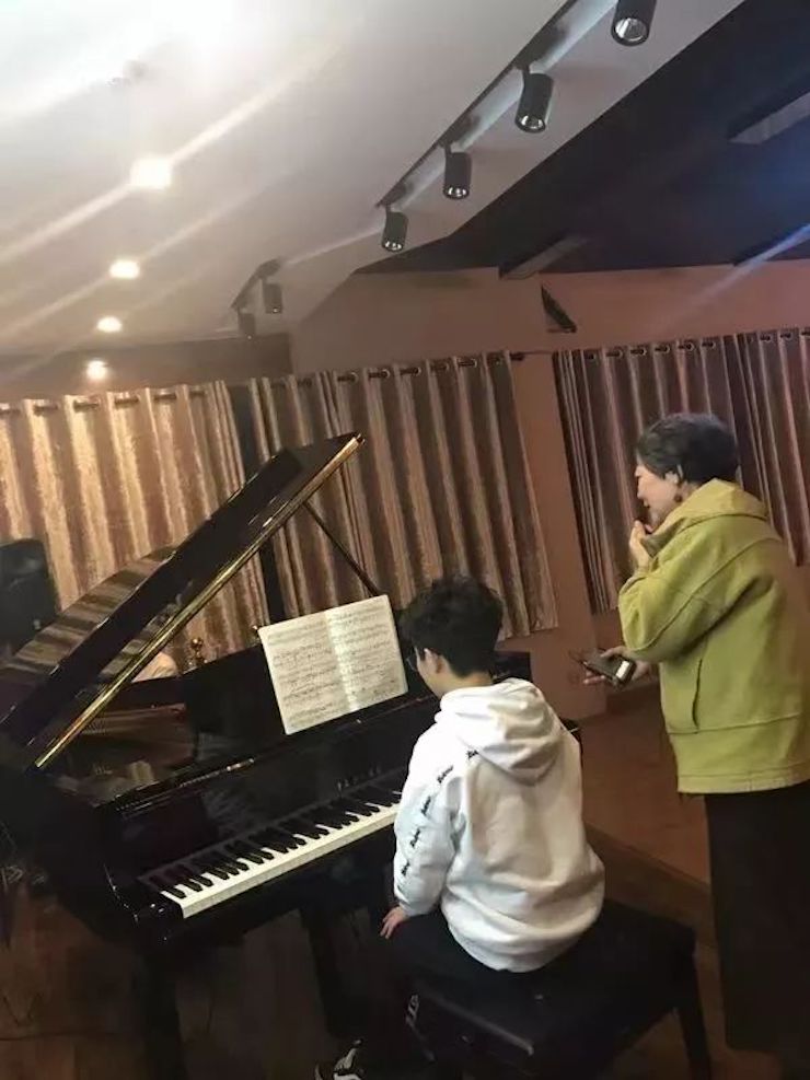 平博88特邀艺术家白志娴
