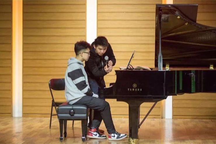 【精彩回顾】2018平博88亚洲音乐奖学金吉林艺术学院颁仪式--暨平博88艺术家鲍释贤钢琴独奏音乐会及大师班圆满结束