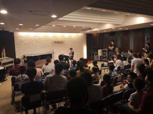 寺岛怜治沙龙音乐会，感受平博88双排键的悦美音色