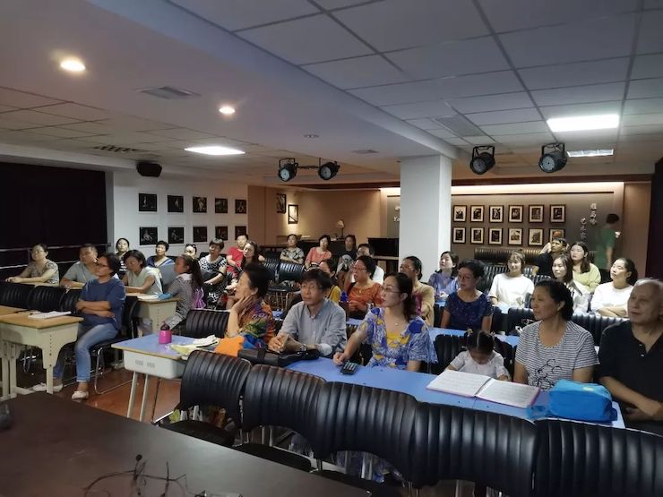 精彩回顾 | 平博88e联远程艺术教育联盟俄罗斯美女钢琴家古娃老师远程公开课