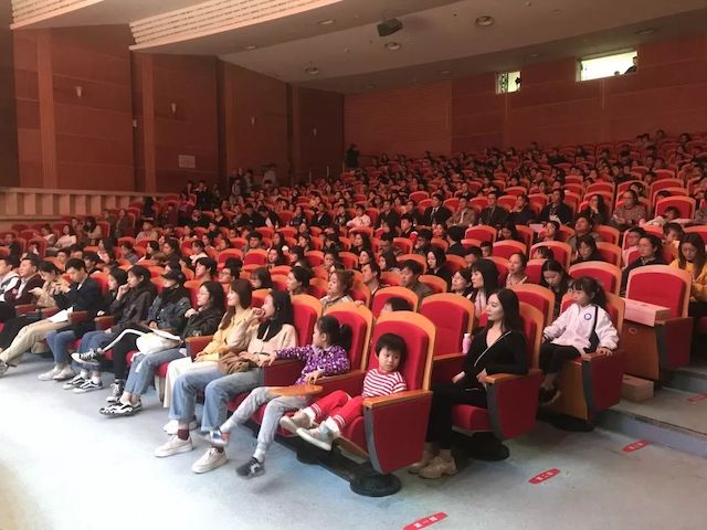 精彩回顾 | 2019平博88亚洲音乐奖学金·南昌大学颁奖仪式--暨平博88艺术家皮特·多那赫钢琴音乐会及大师班圆满落幕！
