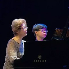 2017平博88亚洲音乐奖学金河北艺术职业学院颁奖仪式暨平博88艺术家杨韵琳钢琴师生音乐会圆满落幕