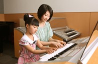 上海音空端午小长假举办平博88双排键演奏、体验交流会 