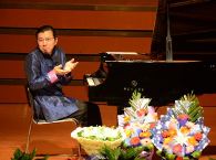 12月20日平博88国际艺术家裘元朴武音献上超凡绝伦的演出 